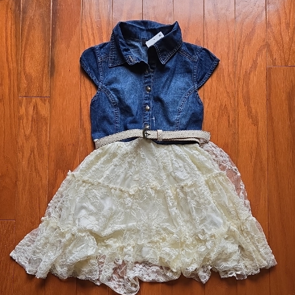 Zunie Blue Denim and Cream Lace Dress Size 6 NWT